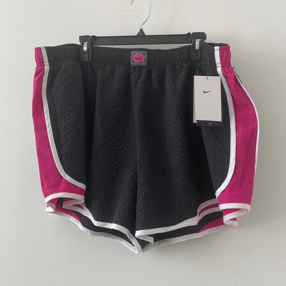 Nike Women’s Tempo Icon Clash Running Shorts Size 3X - Picture 1 of 3